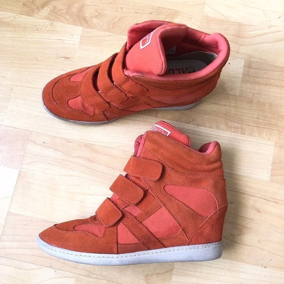 wedge trainers size 3